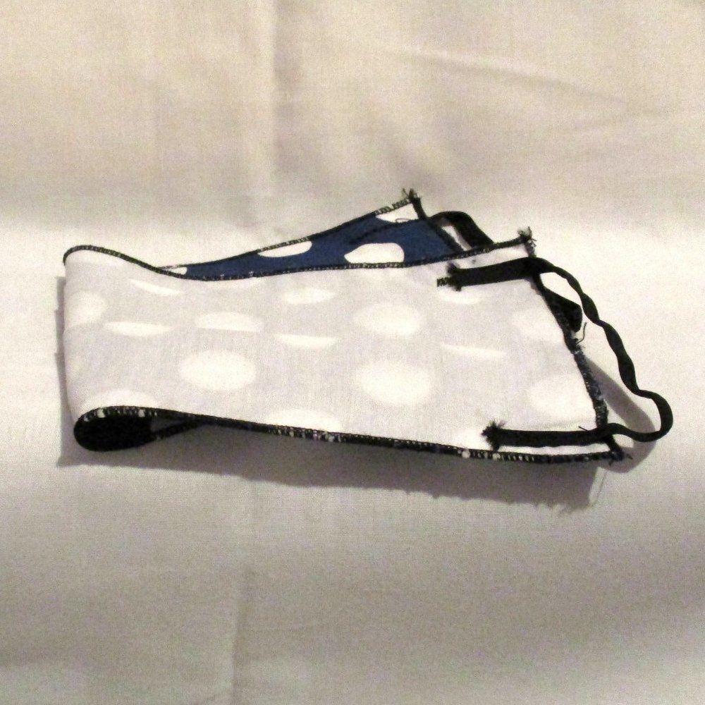 Face Mask Blue and White - Picture 4 of 4